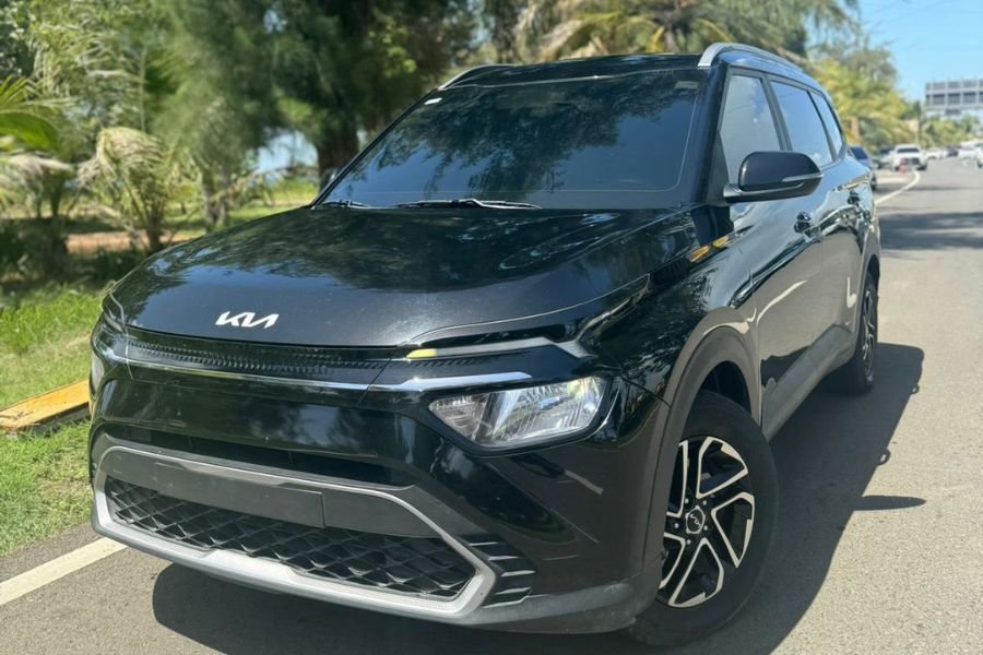 KIA CARENT FULL